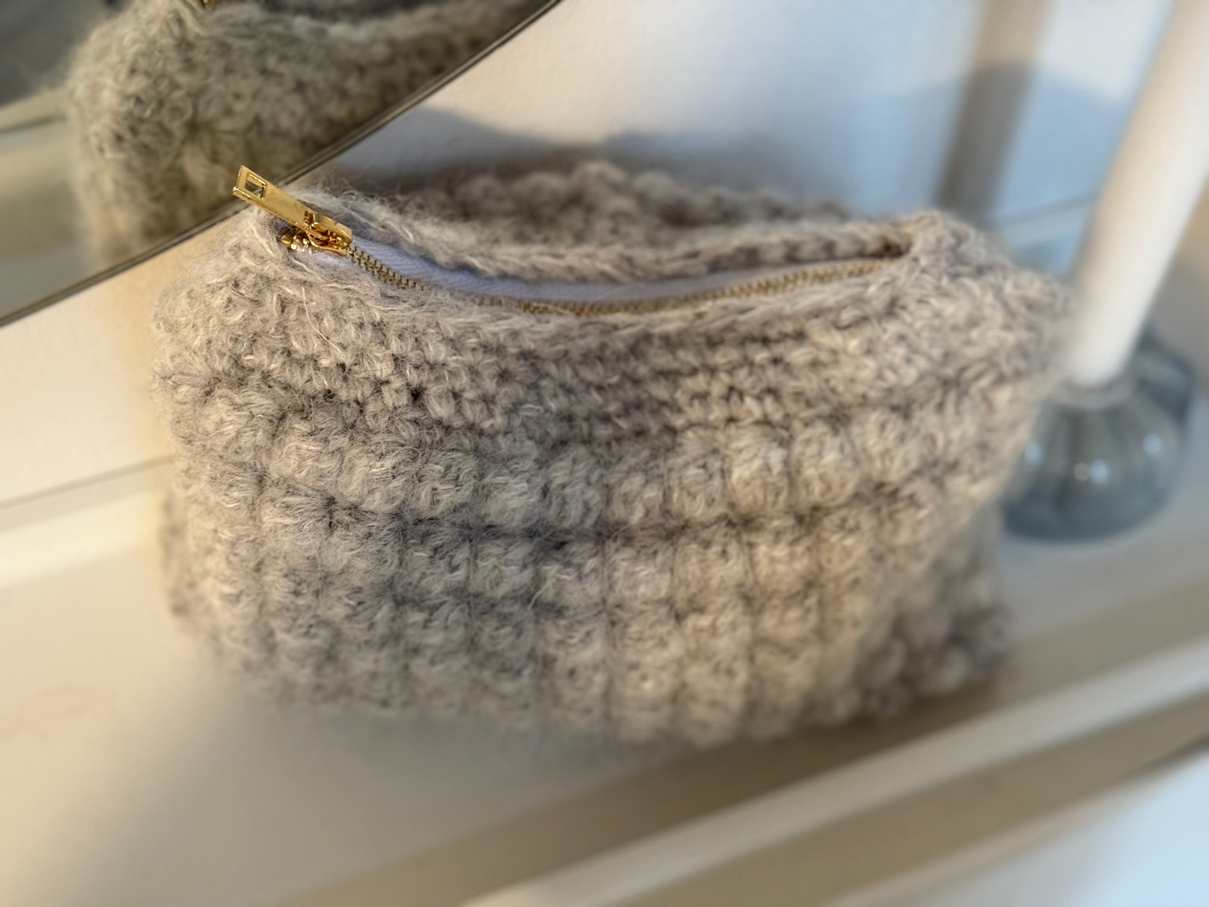 Maxi Bubble Bag, Gray